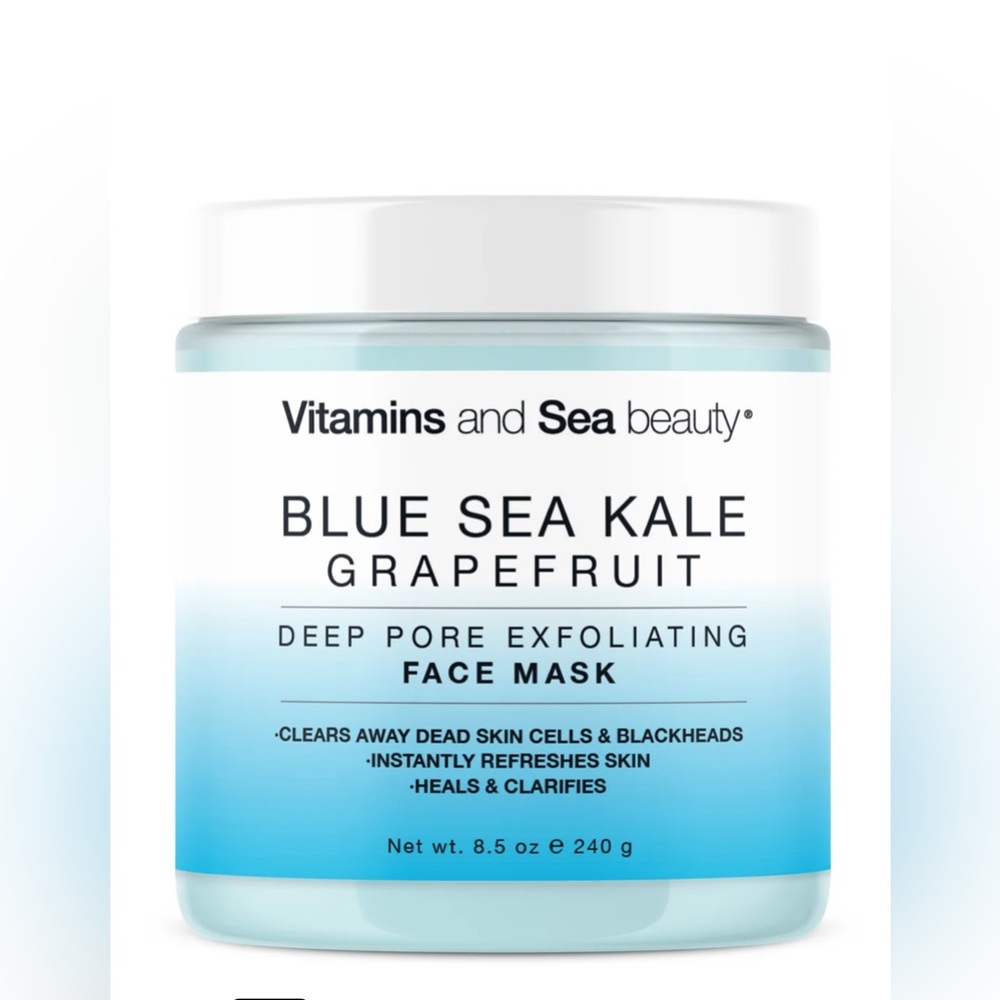 G15. Vitamins and Sea Beauty - Blue Sea Kale + Grapefruit Exfoliating Mask